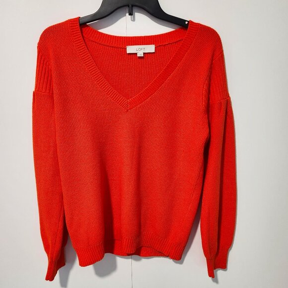 Ann Taylor LOFT Long Sleeve Women's Orange V-neck Ribbed Sweater-Medium - Picture 1 of 7